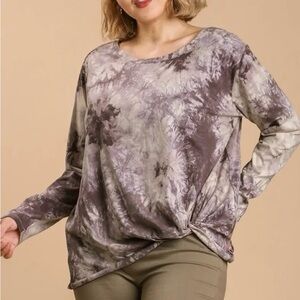 Umgee Gray and Cream Tie-Dye Long Sleeve Top